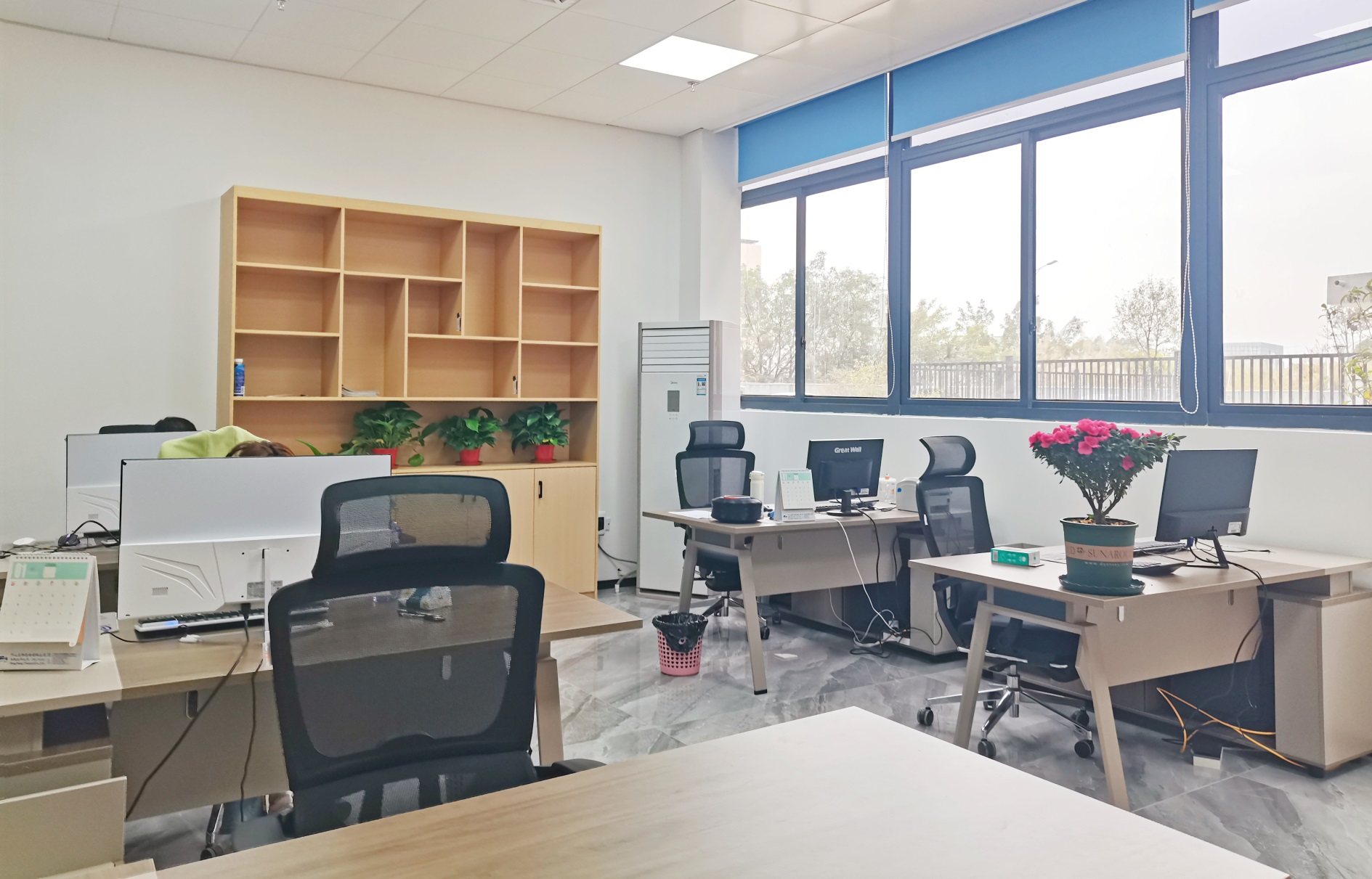 辦公區2.jpg